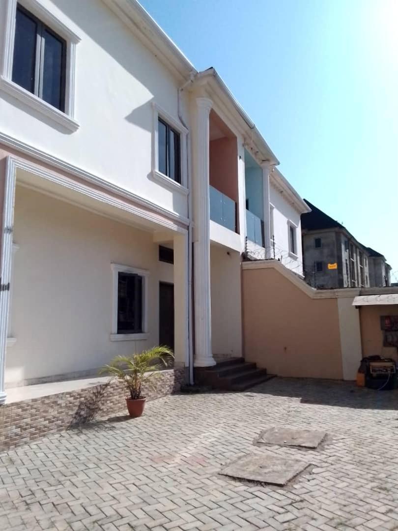Dumeros Abuja Exterior foto